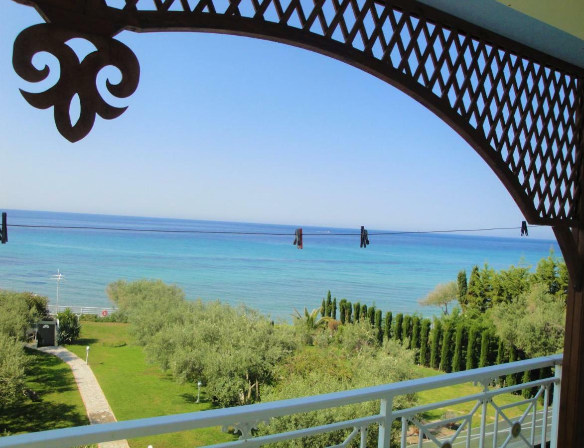 Villa Di Costa Nea Skioni Exterior photo